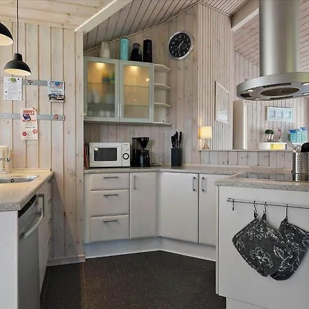 Tv1122-bindslev-rollikevej-2 Feriehus *